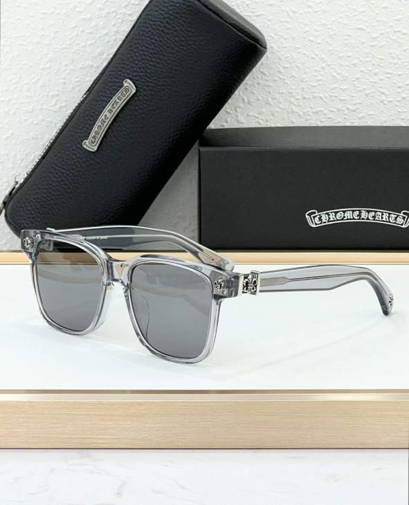 Picture of Chrome Hearts Sunglasses _SKUfw68374099fw